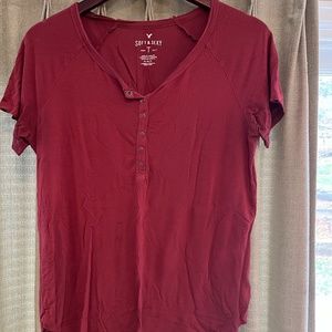 Maroon Soft and Sexy American Eagle T-shirt